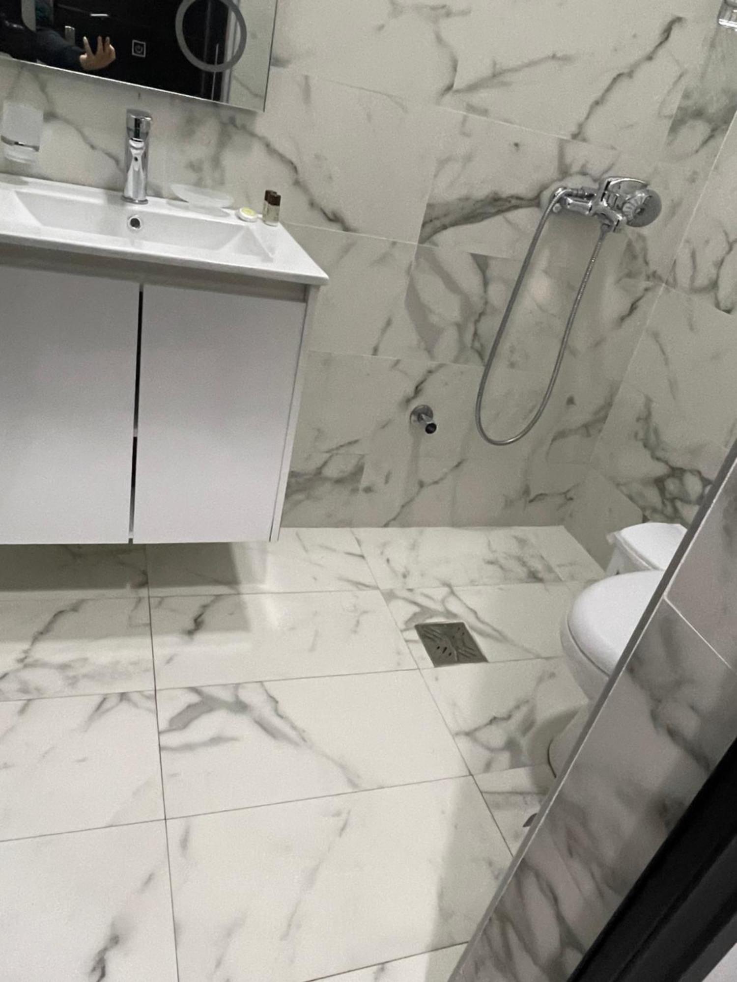 Ora Apartament Pogradec Ngoại thất bức ảnh