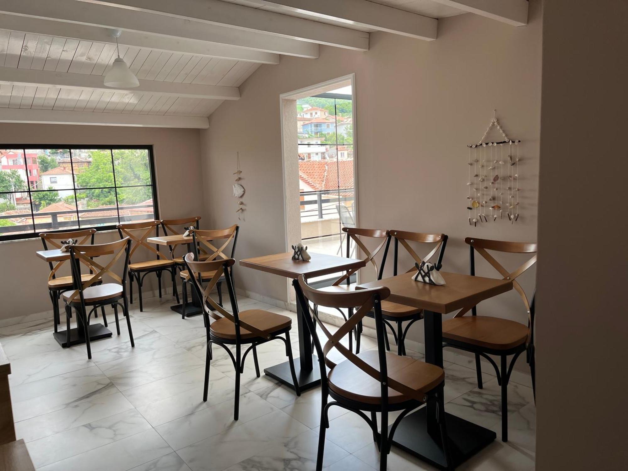 Small Hotel Ora Pogradec Ngoại thất bức ảnh