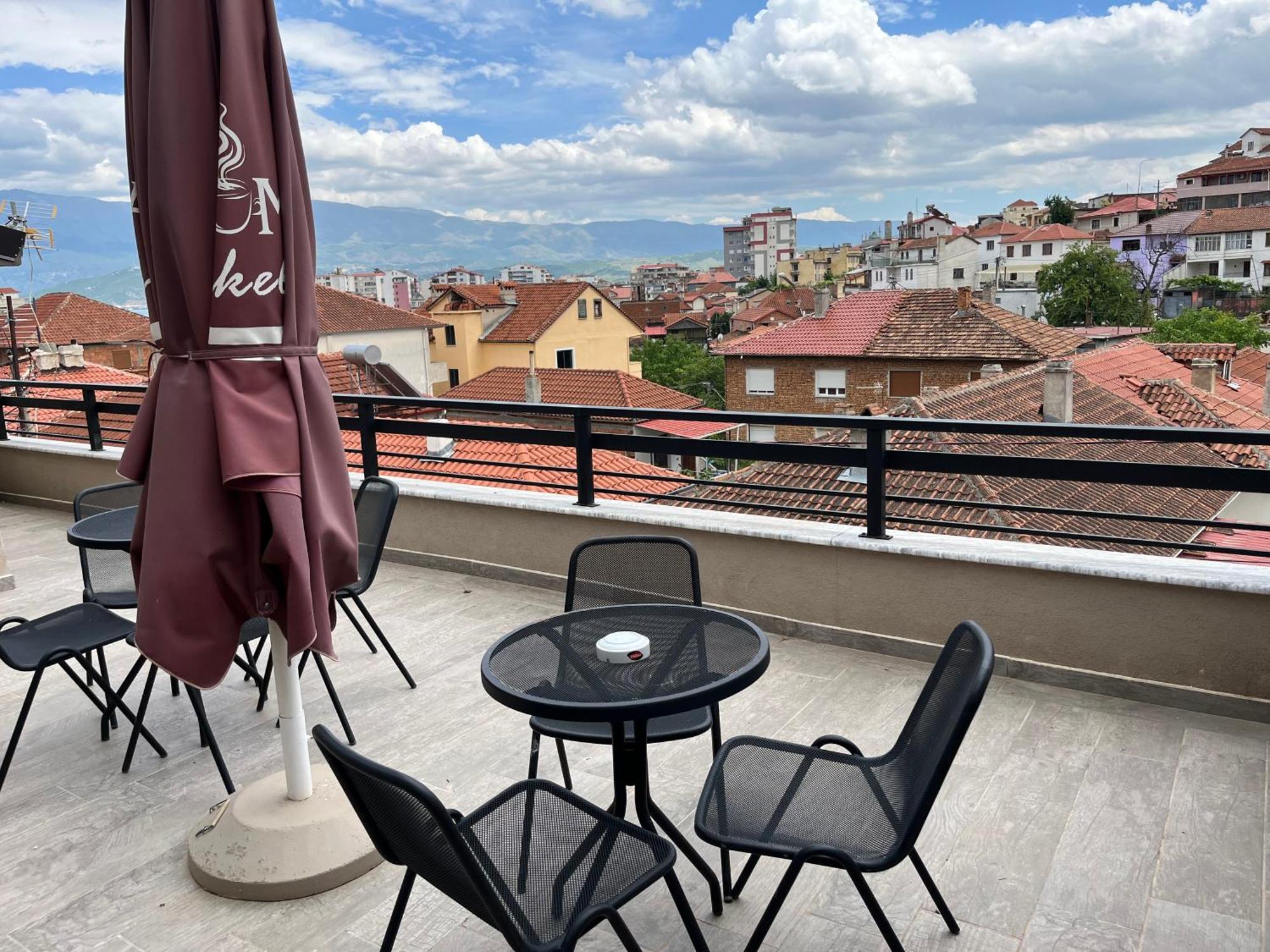 Ora Apartament Pogradec Ngoại thất bức ảnh