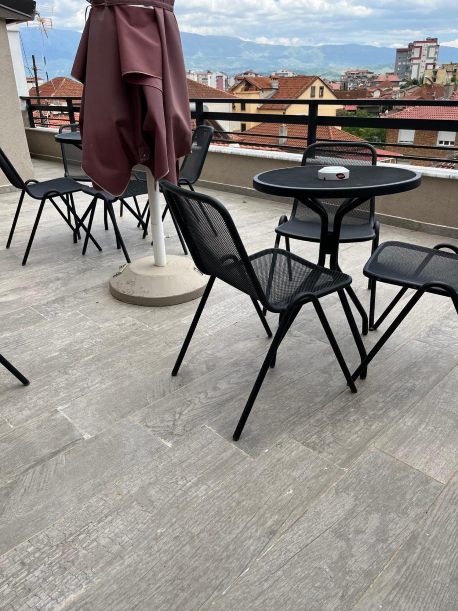 Small Hotel Ora Pogradec Ngoại thất bức ảnh